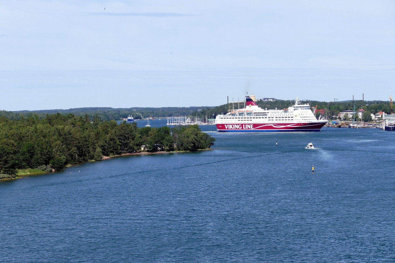 Stockholm to Mariehamn Ferry: A Guide to the Ultimate Baltic Mini-Cruise